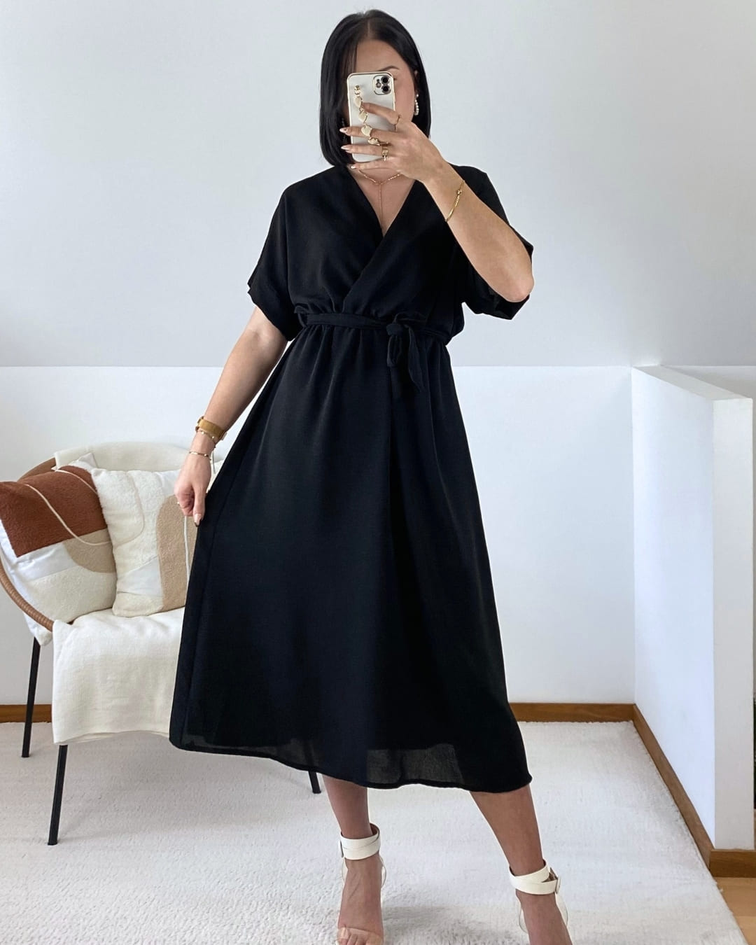 Robe midi fluide à ceinture