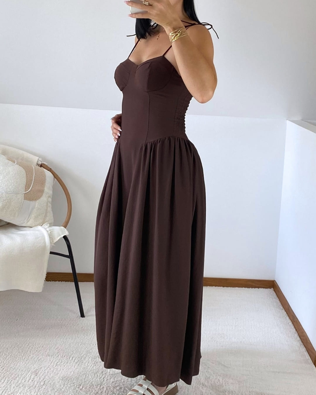 Robe longue à bretelles nouées
