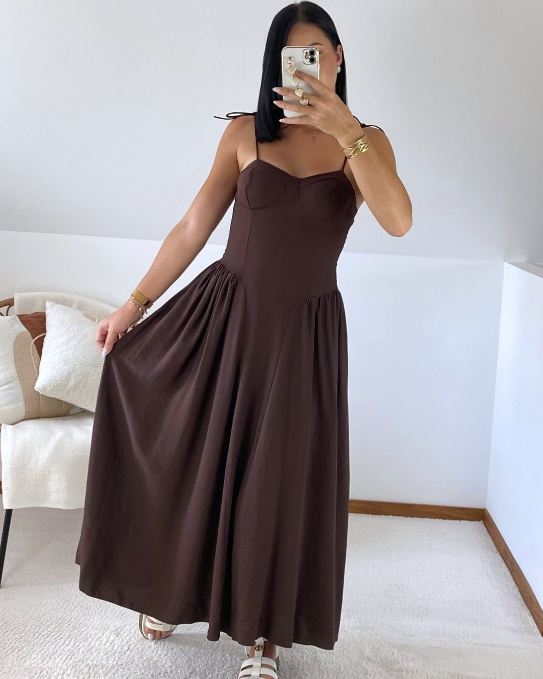 Robe longue à bretelles nouées