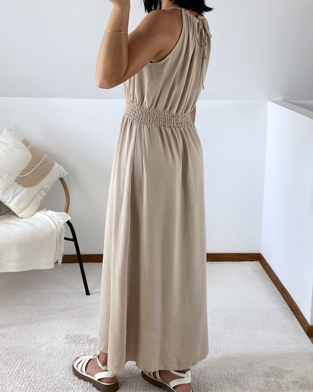 Robe longue taille smockée & fente