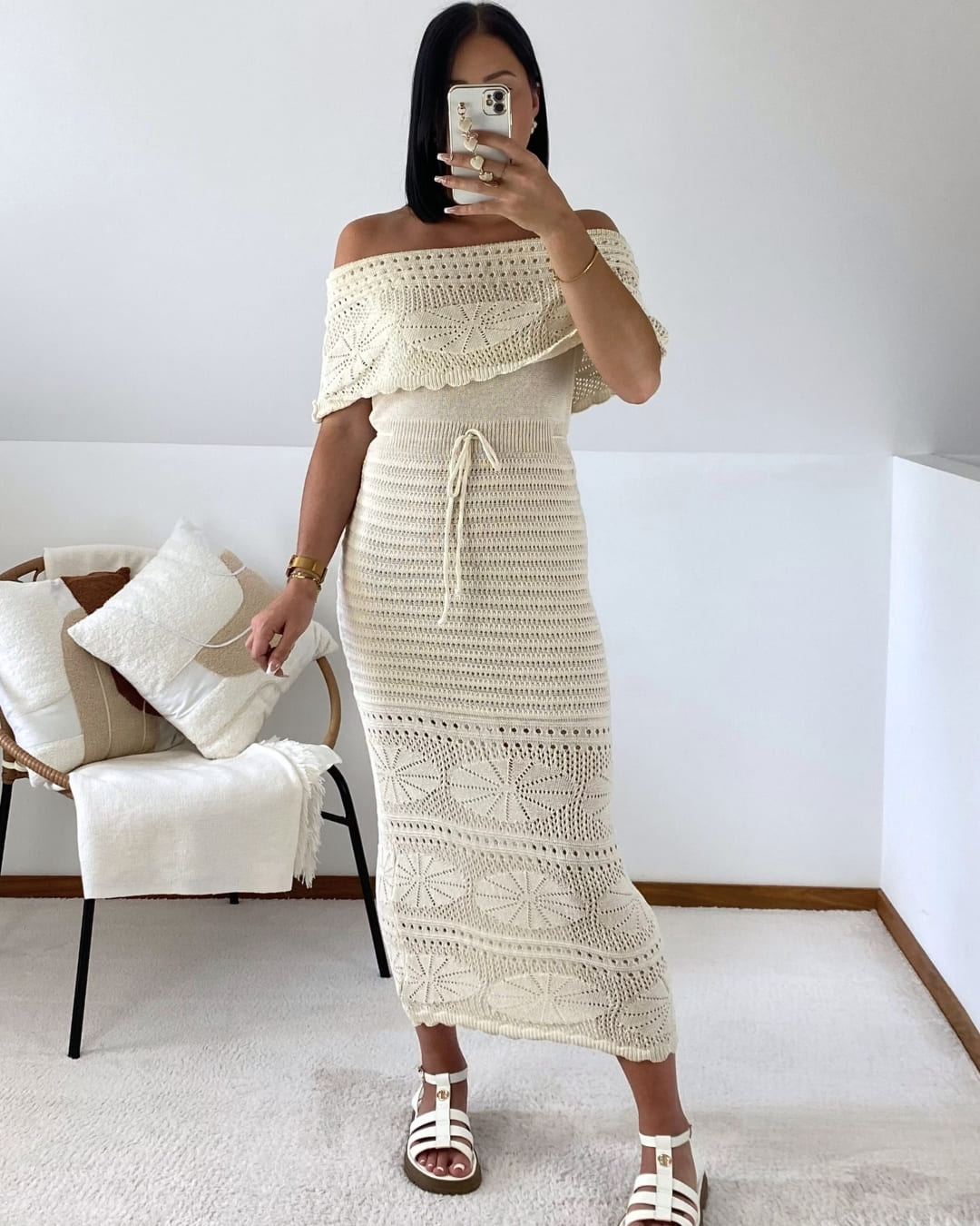 Robe longue en maille ajourée
