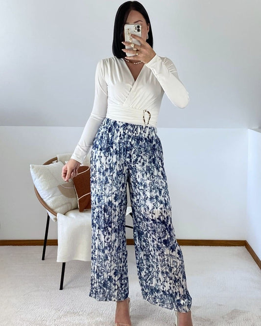 Floral flowing pleated pants