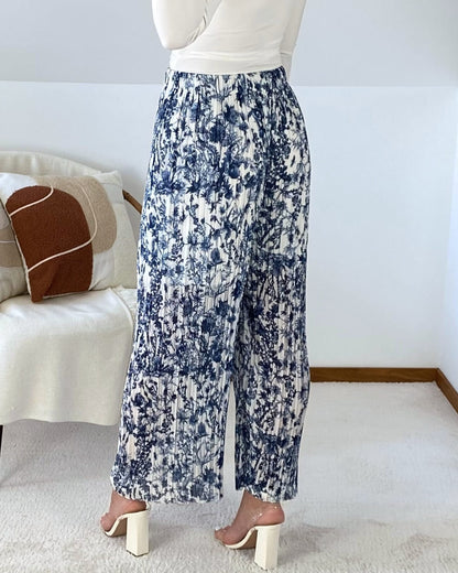 Floral flowing pleated pants