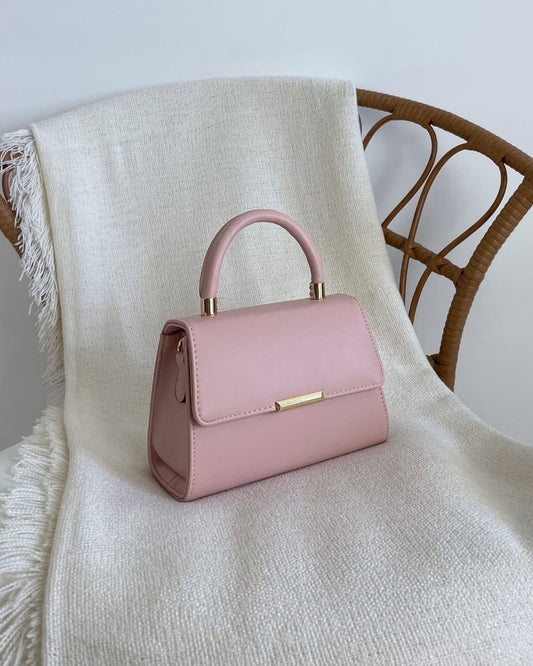 Handbag with gold details
